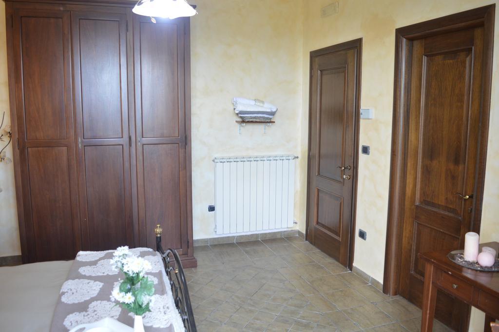 Villa Tre Colli Agri B&B Ariano Irpino Exterior foto