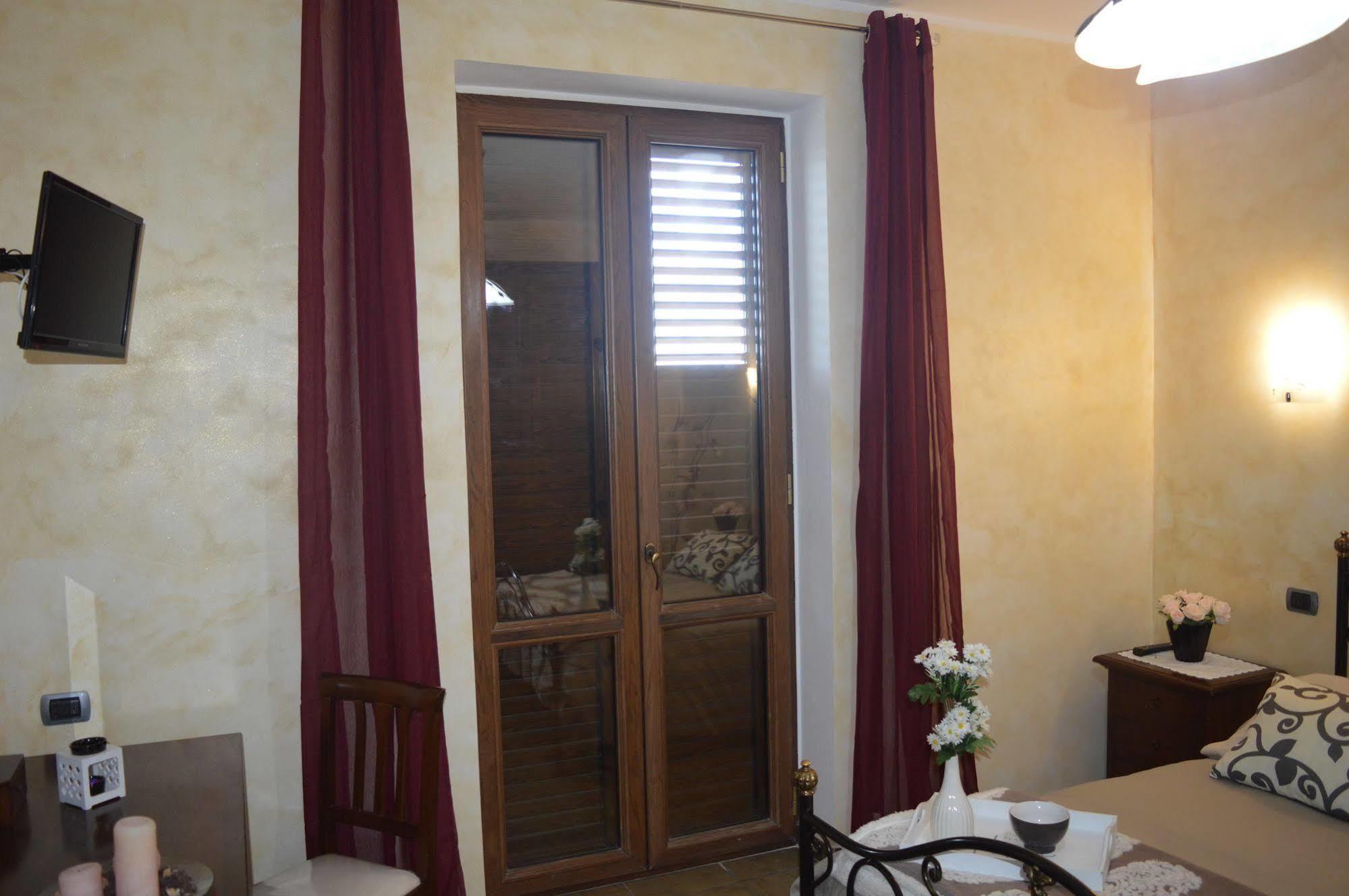 Villa Tre Colli Agri B&B Ariano Irpino Exterior foto